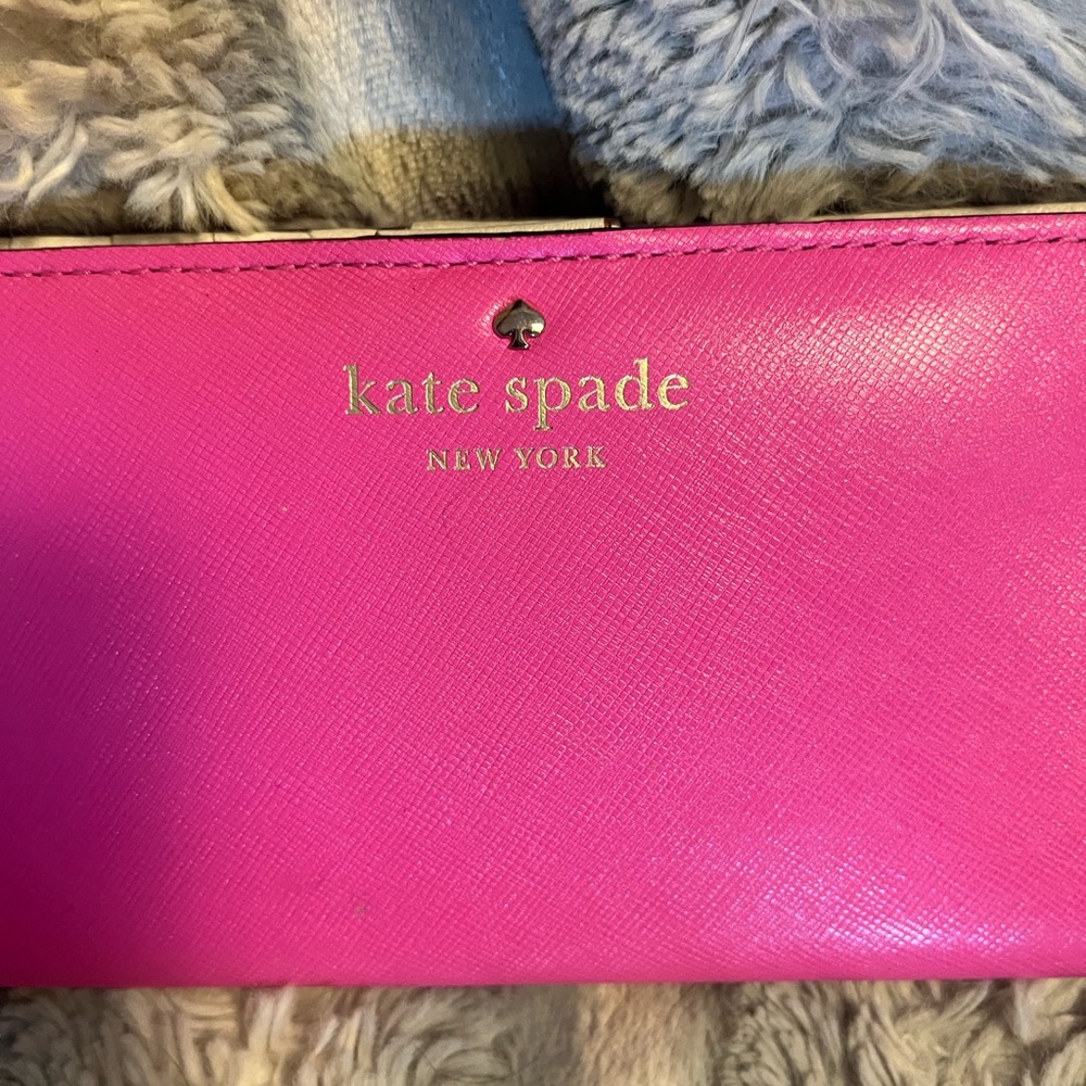 Kate Spade Pink Wallet - Picture 2 of 6